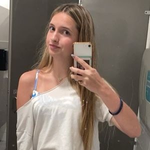 Meet your Posher, Amelia